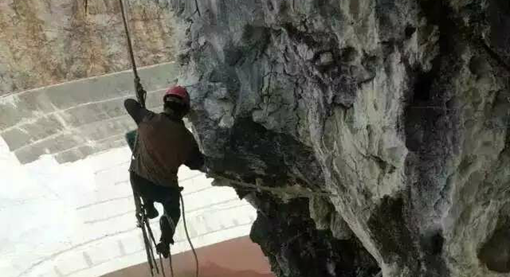 福建永泰二級公路防護網(wǎng)施工